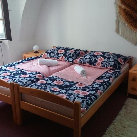 Penzion U Tkadlen Jindřichův Hradec Extérieur photo
