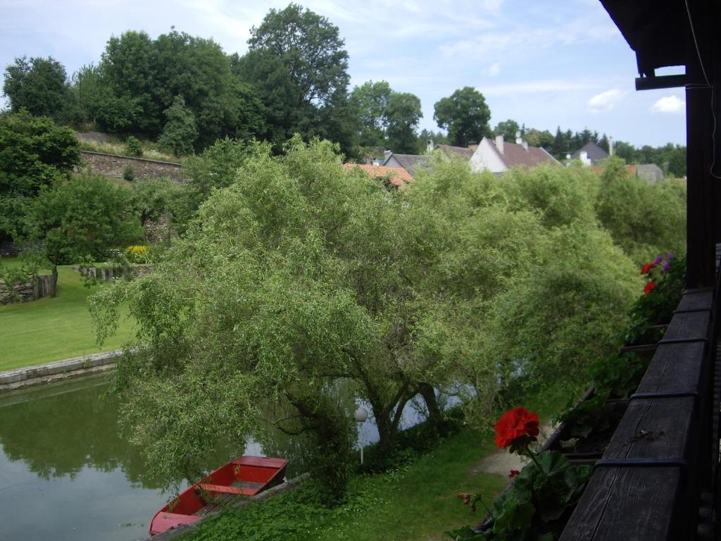 Penzion U Tkadlen Jindřichův Hradec Extérieur photo